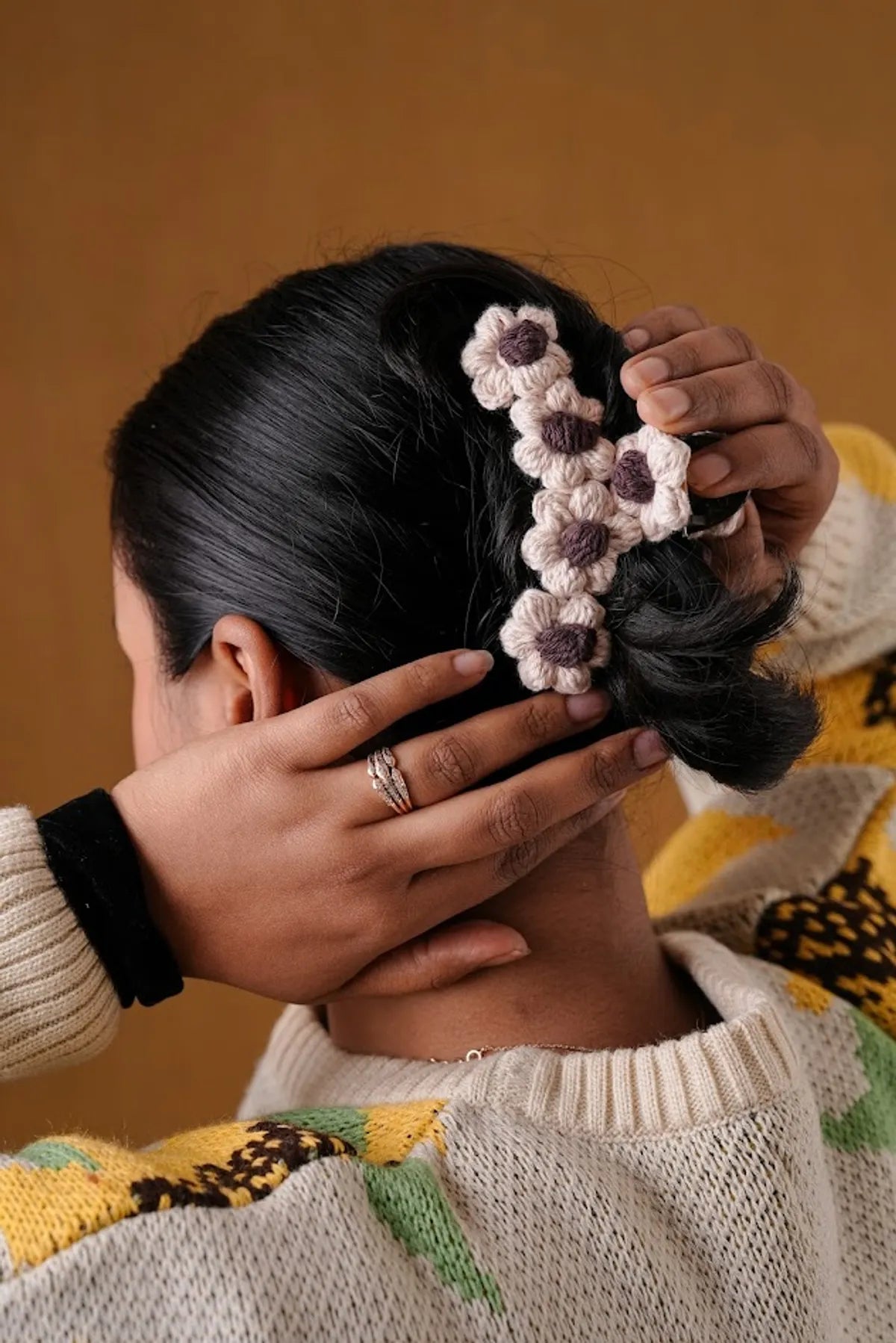 Crochet Cream Hair Floral clutcher for women