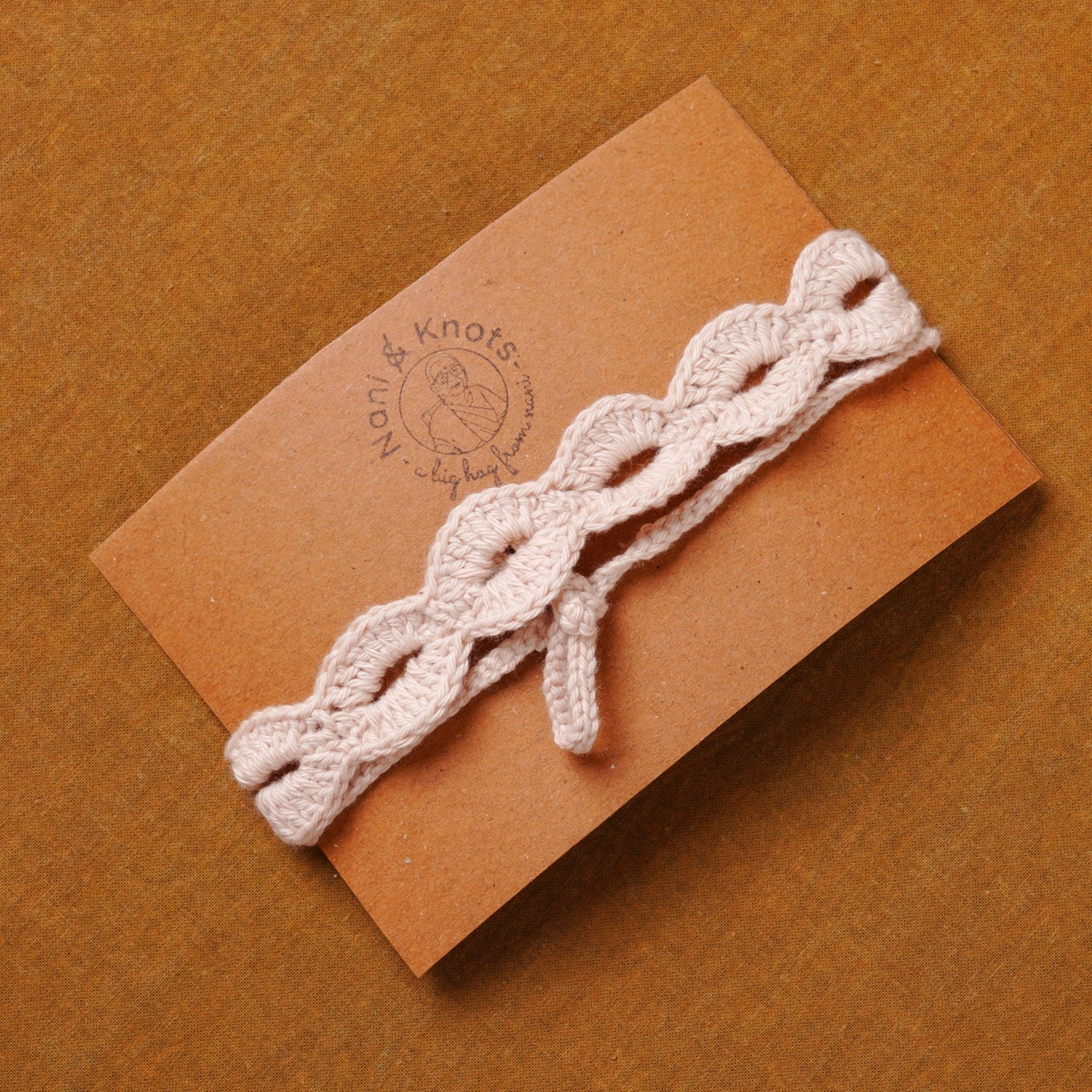 Eyehole Head band CREAM