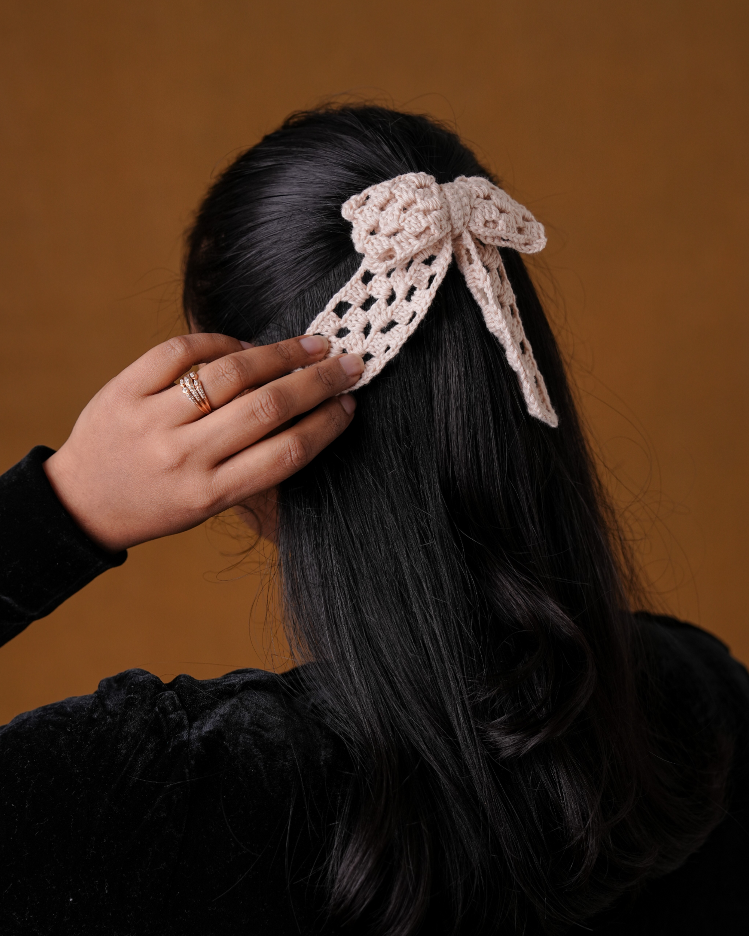 Crochet Cream Hair Jali Bow Rubber Band For Women