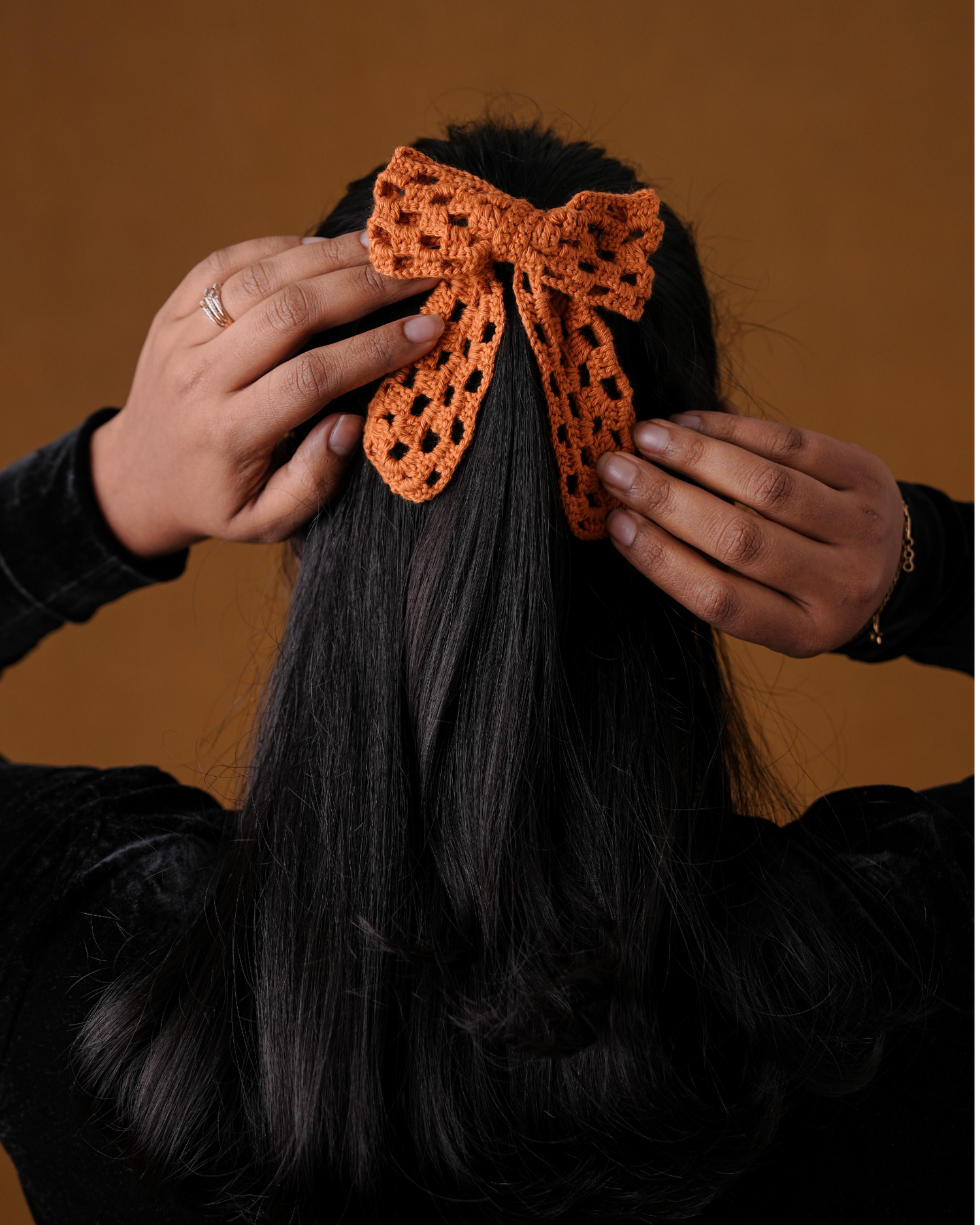 crochet Toffee Hair Jali Bow Rubber Band For Women