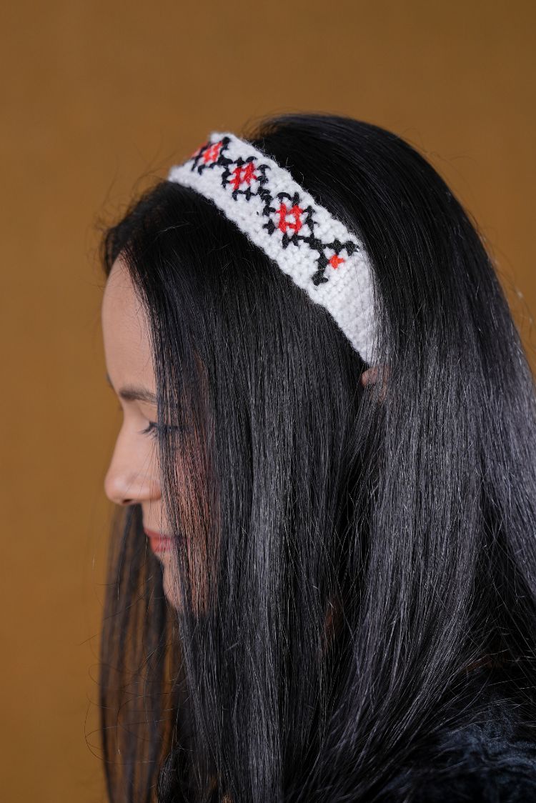 Embroidered Hair band WHITE